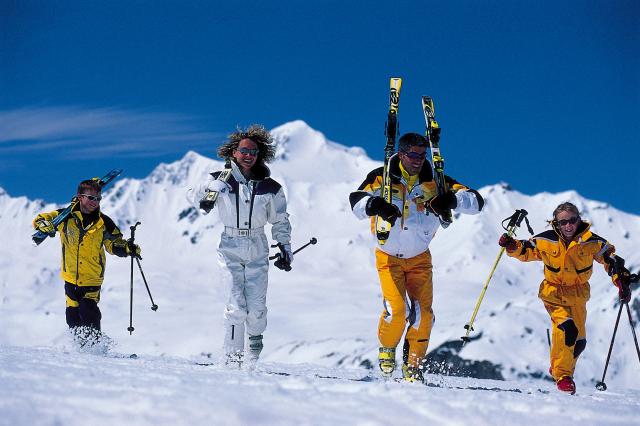 Как выбрать первые горные лыжи
